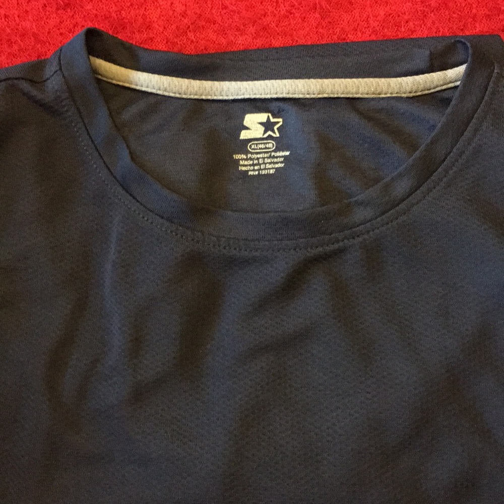 Men’s Starter Short Sleeve T-Shirt size XL